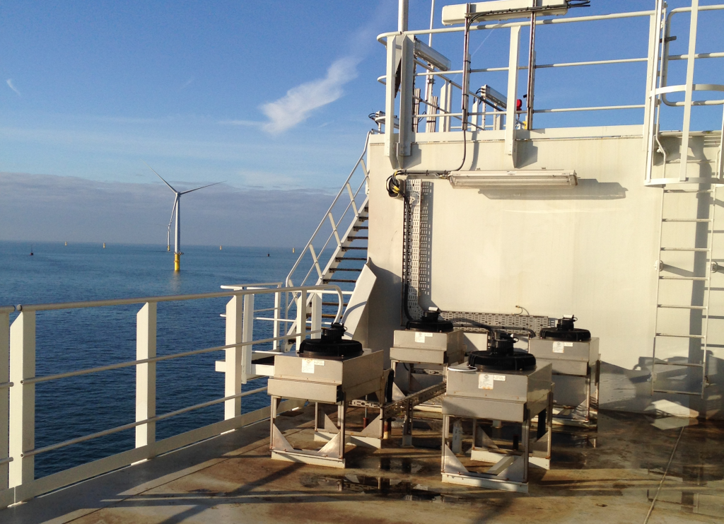 Gwint Y Mor Air Cooled Condensers Wind Farm Rig Acrol Air Conditioning